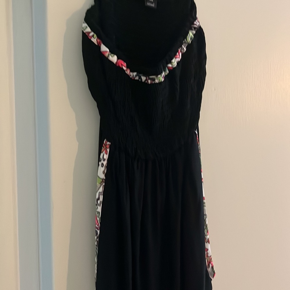 Dress - Picture 2 of 2